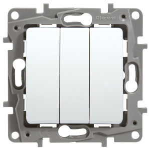 Legrand 672213 Выкл 3клав 10АХ авт БЕЛ ETIKA