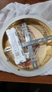 Крепежное основание для светильника SOLEN 90W GOLD/WHITE