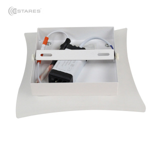 Светодиодный светильник, бра  Geometria quarto 18W Q-210-WHITE-220-IP44