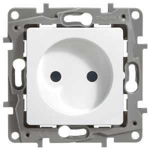 Legrand 672234 Розетка 2К винт ш  БЕЛ ETIKA